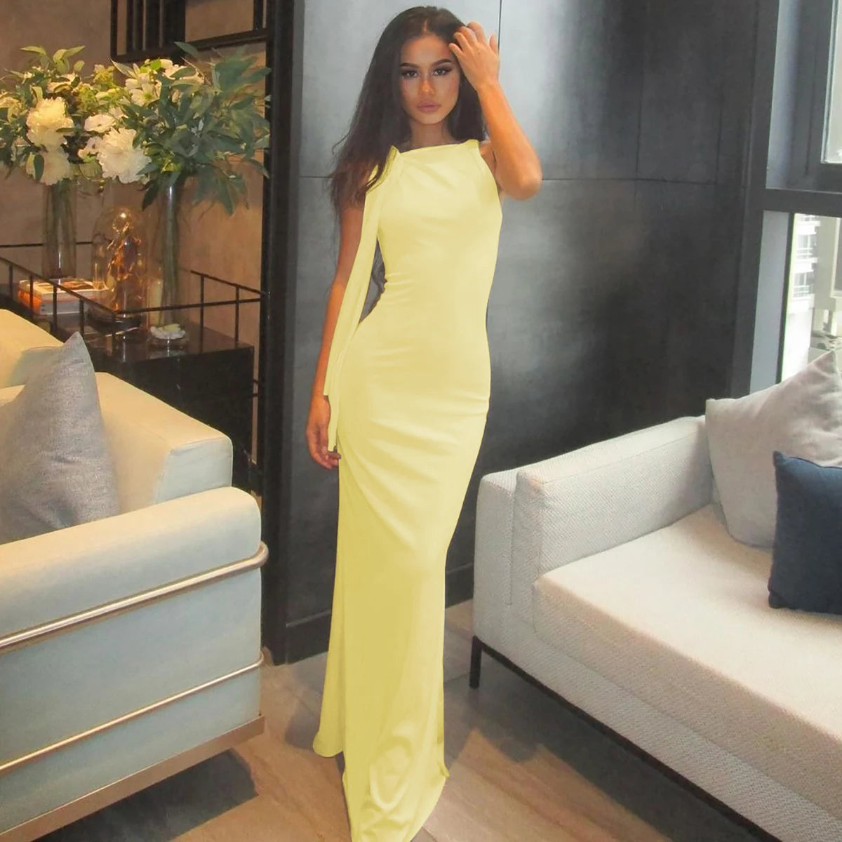 Vestido Longo e Justo, com Decote Redondo, Sem Mangas, Sexy e Elegante