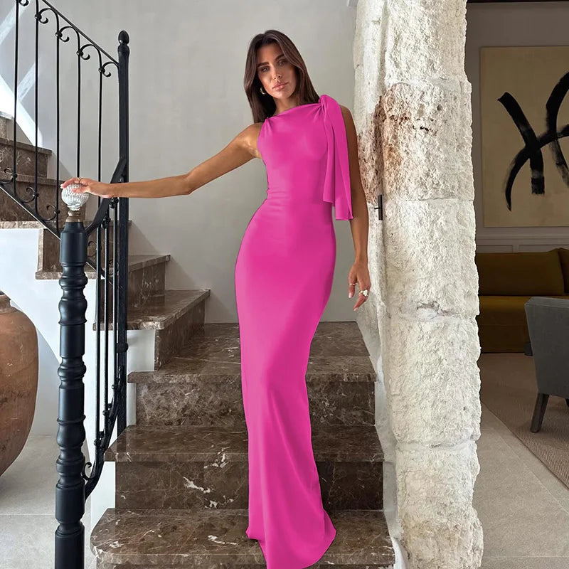 Vestido Longo e Justo, com Decote Redondo, Sem Mangas, Sexy e Elegante