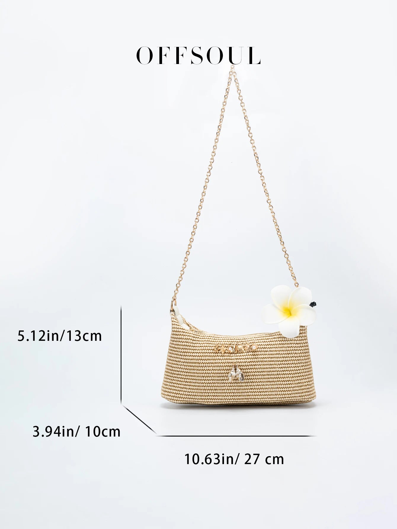 Bolsa de praia artesanal de conchas com alça única.