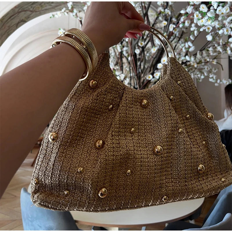 Mala em Palha, com Missangas Elegante e Asa Redonda