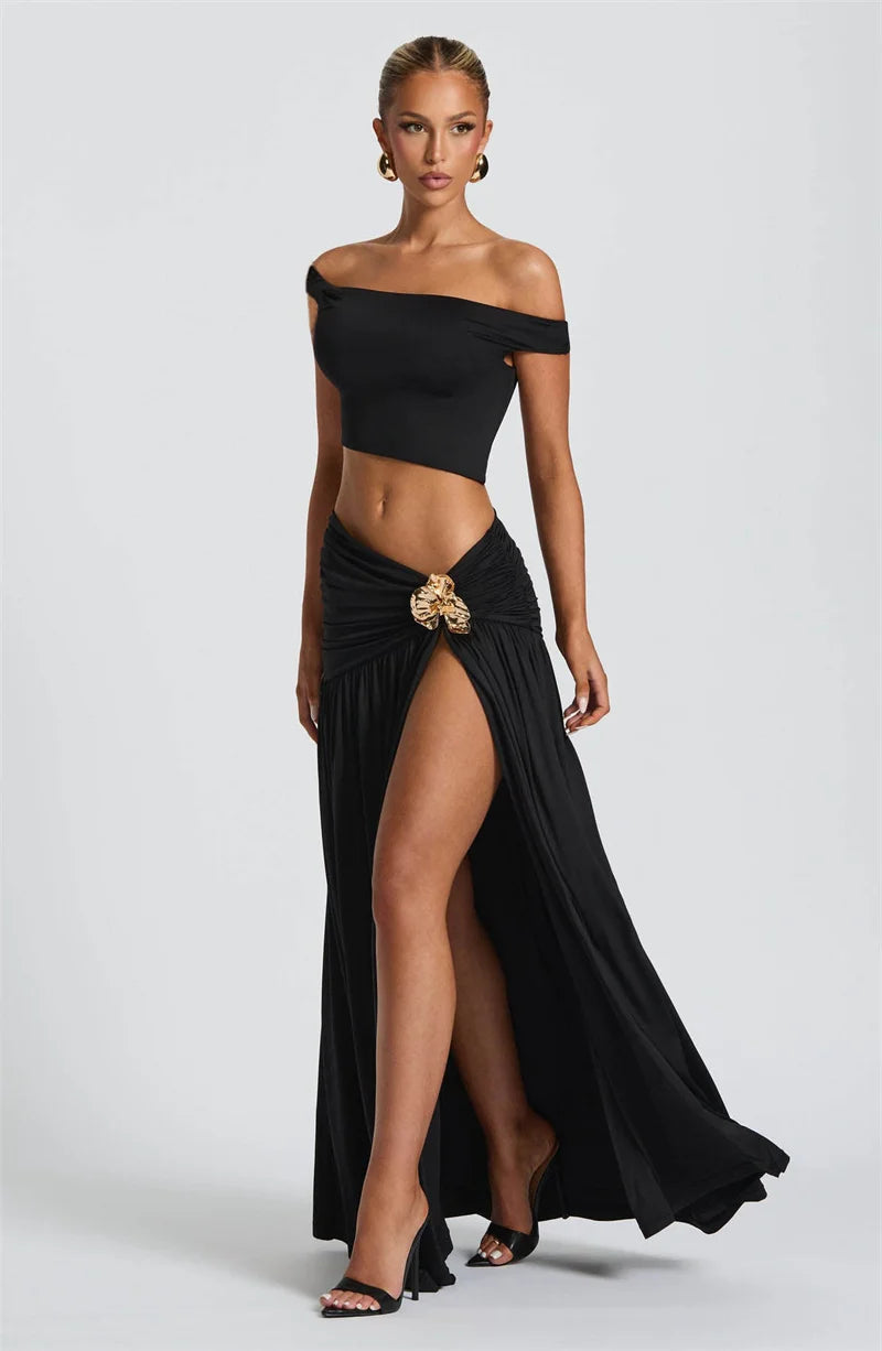 Conjunto Elegante, Top Curto de Gola Assimétrica, Sem Costas e Saia com Abertura,