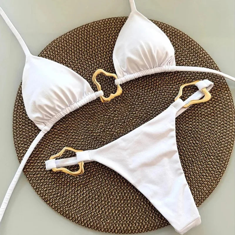 Biquíni Sensual 2025: Moda Praia Brasileira