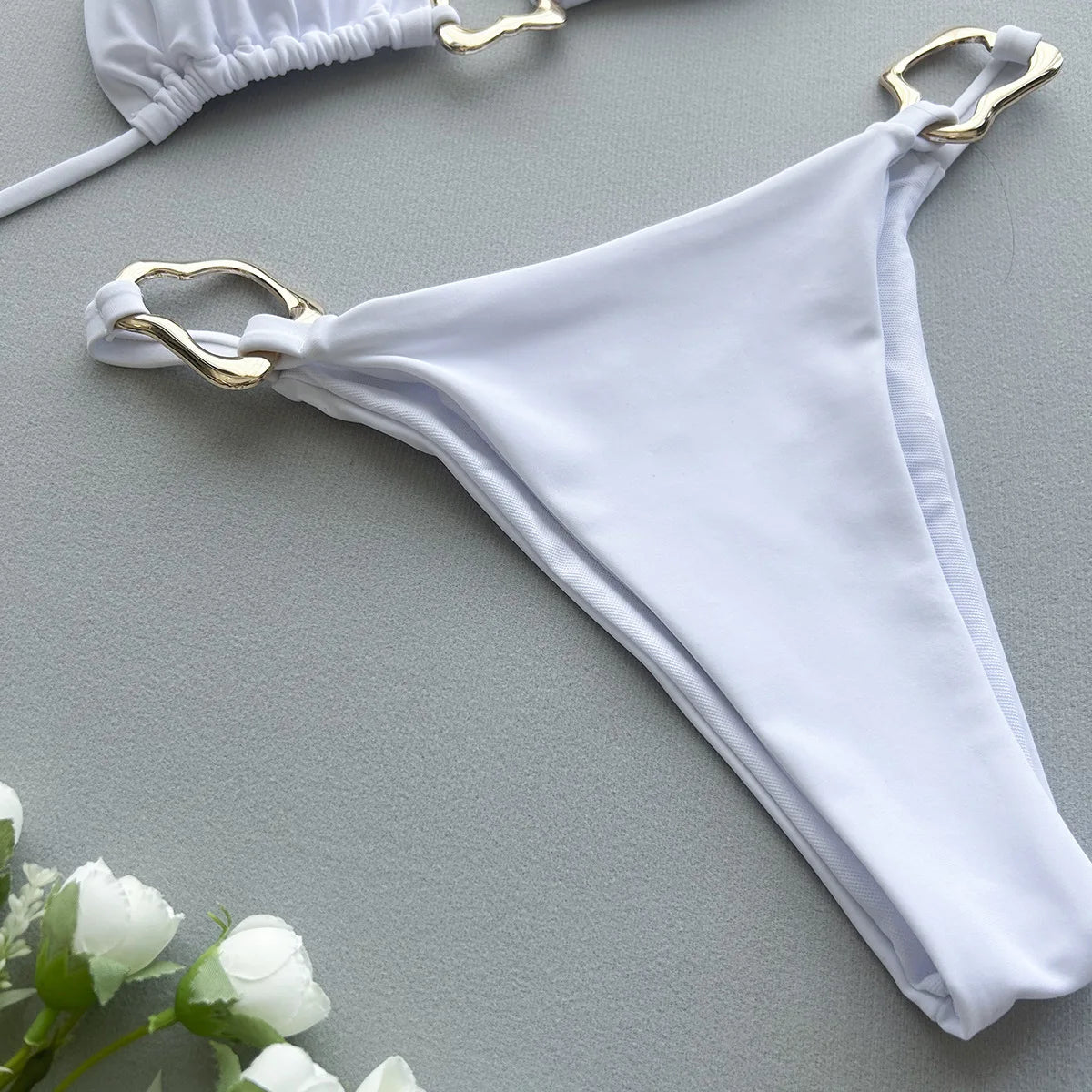 Biquíni Sensual 2025: Moda Praia Brasileira