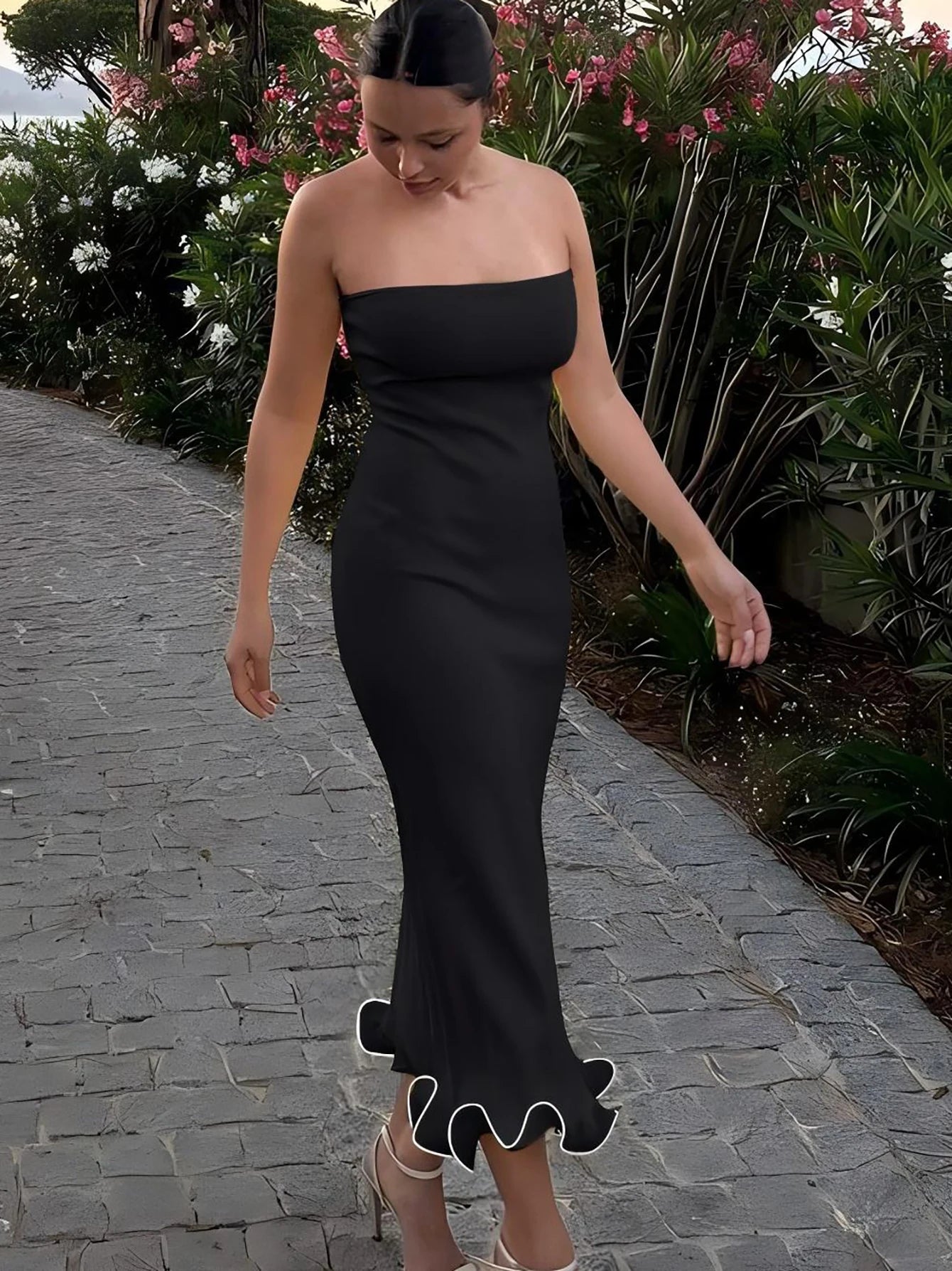 Vestido Comprido Ousado e Moderno