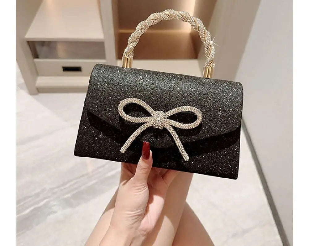 Mala de Festa com Laço em Strass, com Corrente