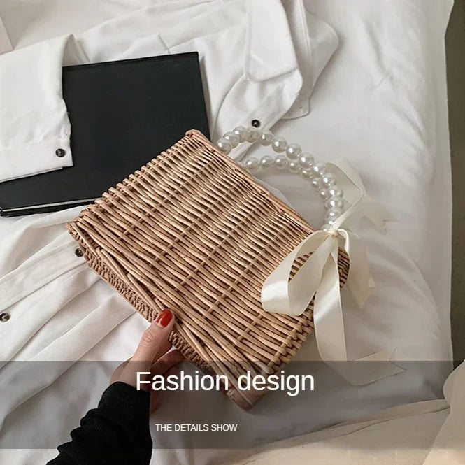 Bolsas de palha para mulher de verão