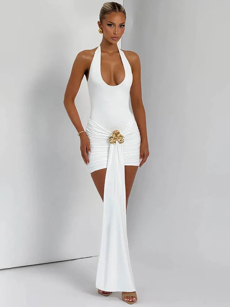 Vestido Sexy Mini, com Flores Metálicas, Drapeado, Estilo Halter, Sem Costas, Justo ao Corpo