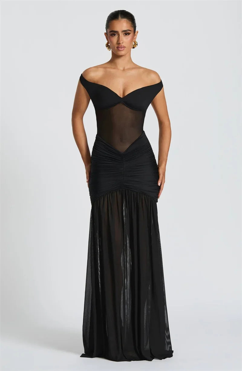 Vestido Longo Sexy e Elegante, com Ombros Descobertos, Sem Costas, com Alças ao Pescoço