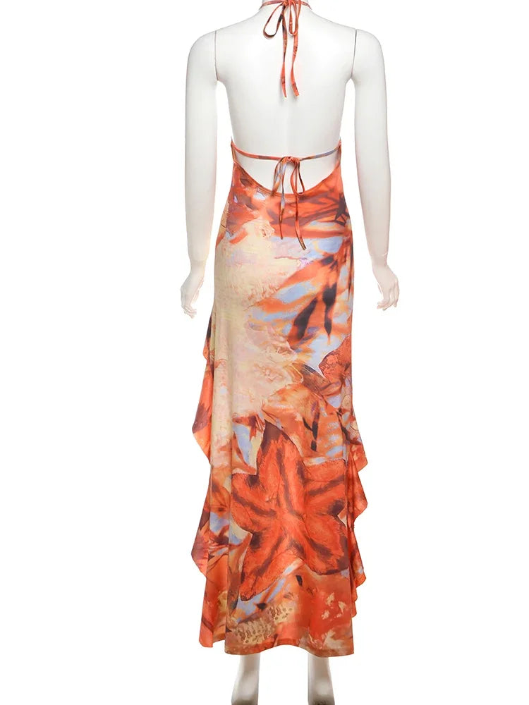 Vestido com Decoração Metálica, Estilo Praia, Sem Costas e Vazado, Abertura Lateral Alta, Babados, Sexy e Elegante