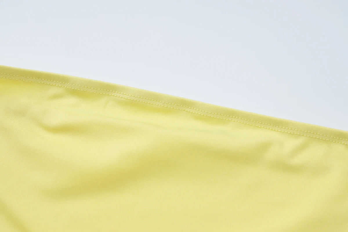 Vestido Comprido Ousado e Moderno