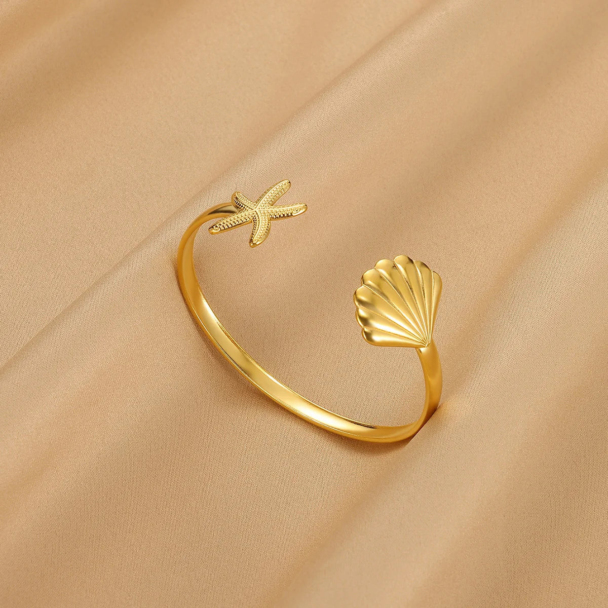 Pulseiras Douradas Super Estilosas