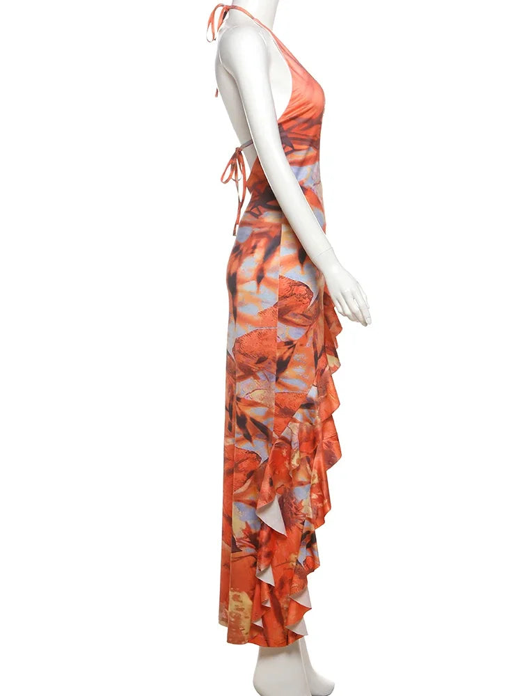 Vestido com Decoração Metálica, Estilo Praia, Sem Costas e Vazado, Abertura Lateral Alta, Babados, Sexy e Elegante