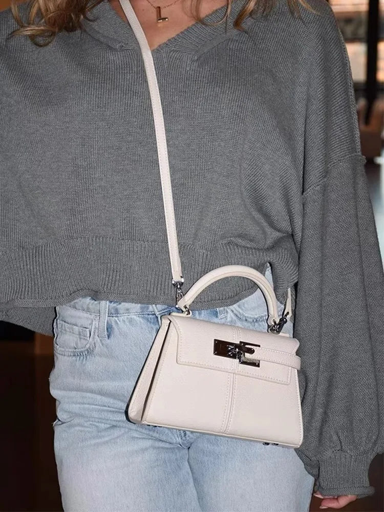 Bolsa de Mão, Formato Geométrico, Estilo Elegante