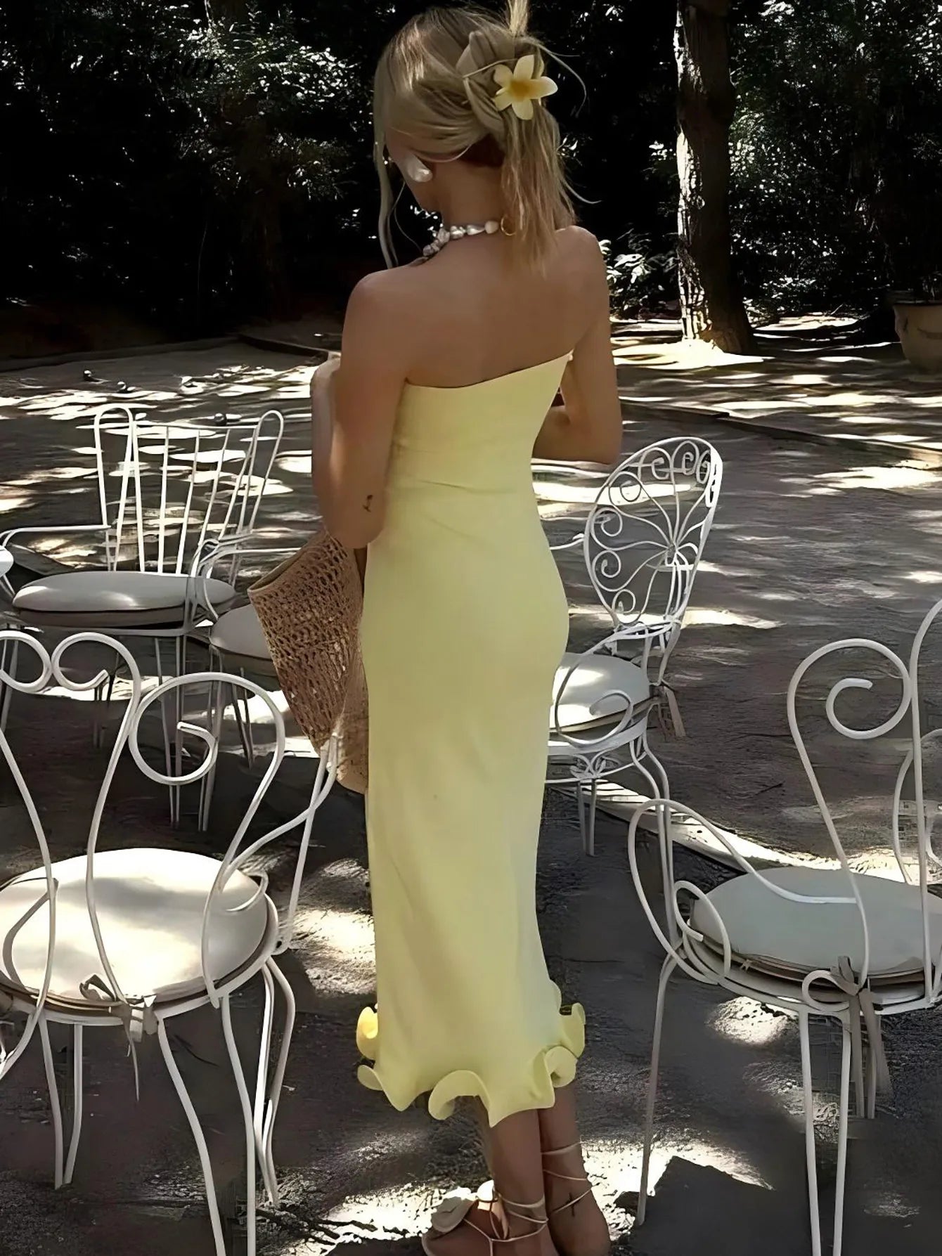 Vestido Comprido Ousado e Moderno