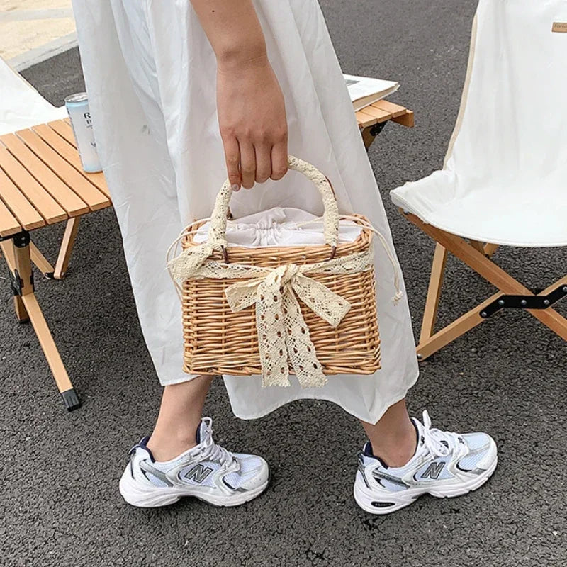Bolsas de palha para mulher de verão