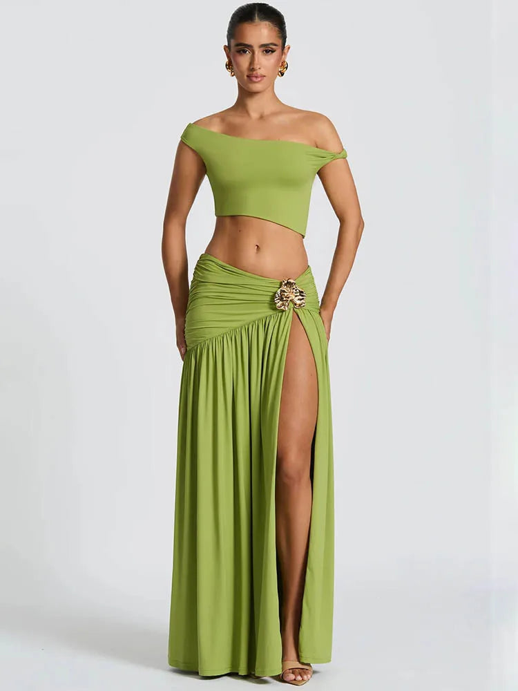 Conjunto Elegante, Top Curto de Gola Assimétrica, Sem Costas e Saia com Abertura,