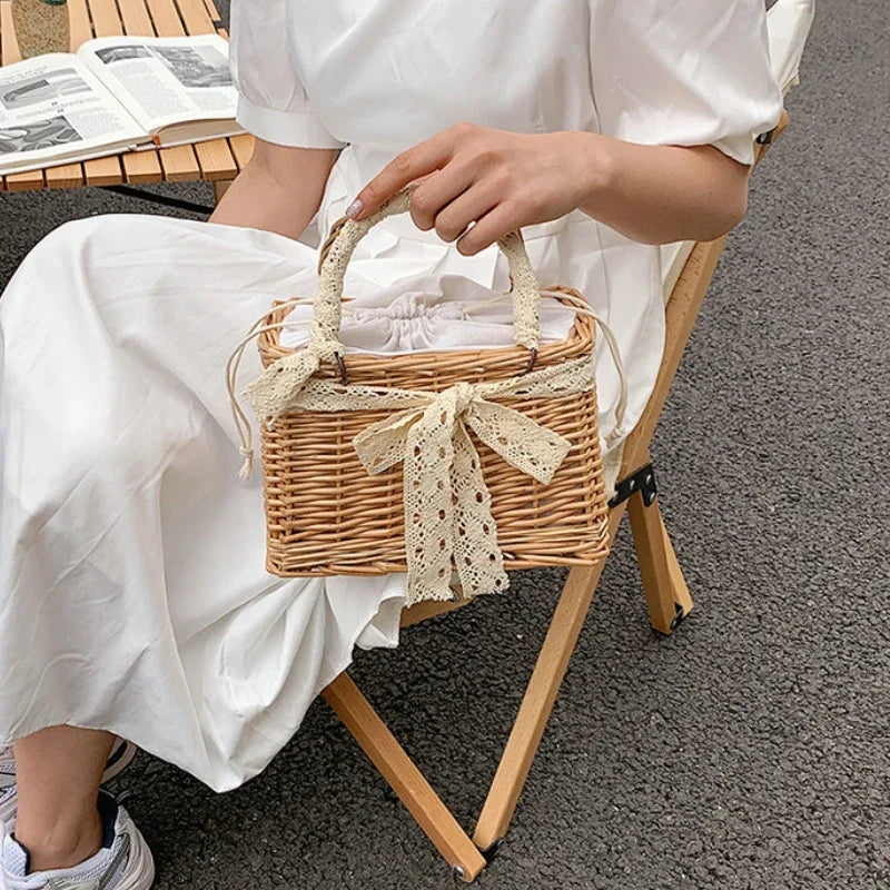 Bolsas de palha para mulher de verão