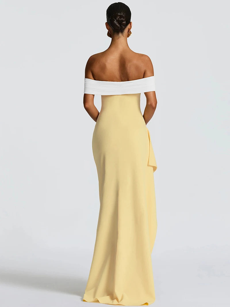 Vestido comprido sem alças, com drapeado e franzido lateral, elegante