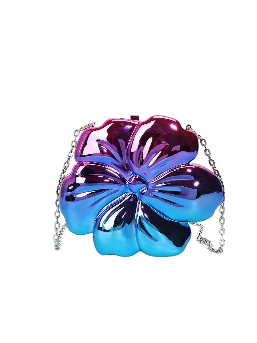 Bolsa de Ombro Feminina Metálica com Formato de Flor Acrílico