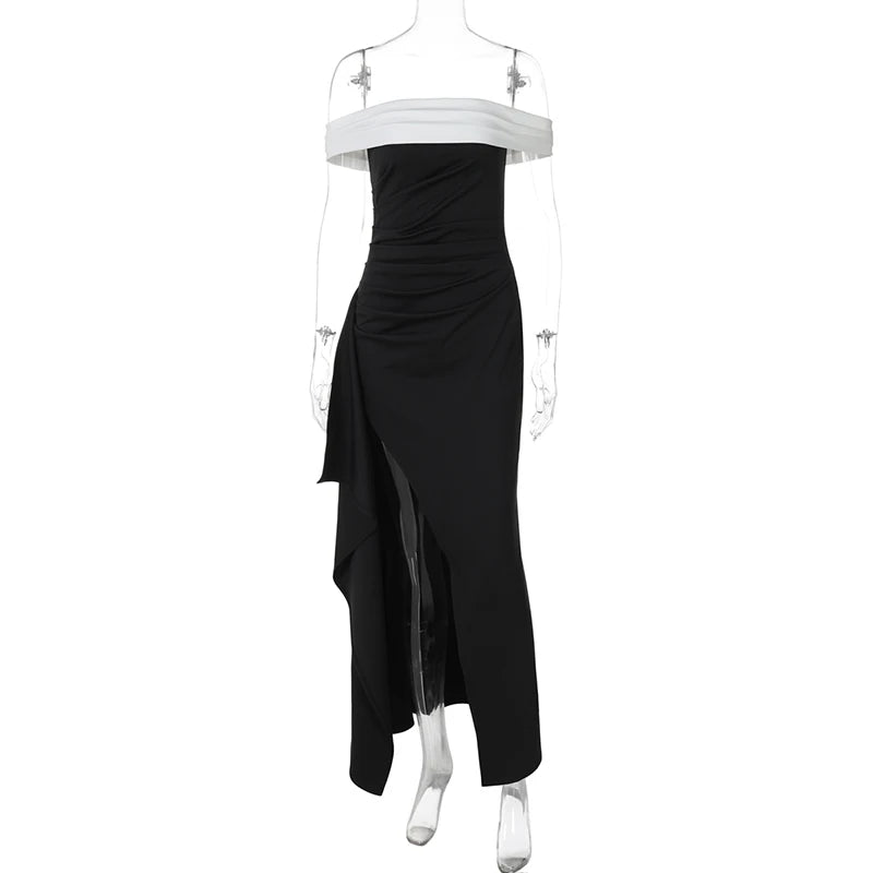 Vestido comprido sem alças, com drapeado e franzido lateral, elegante