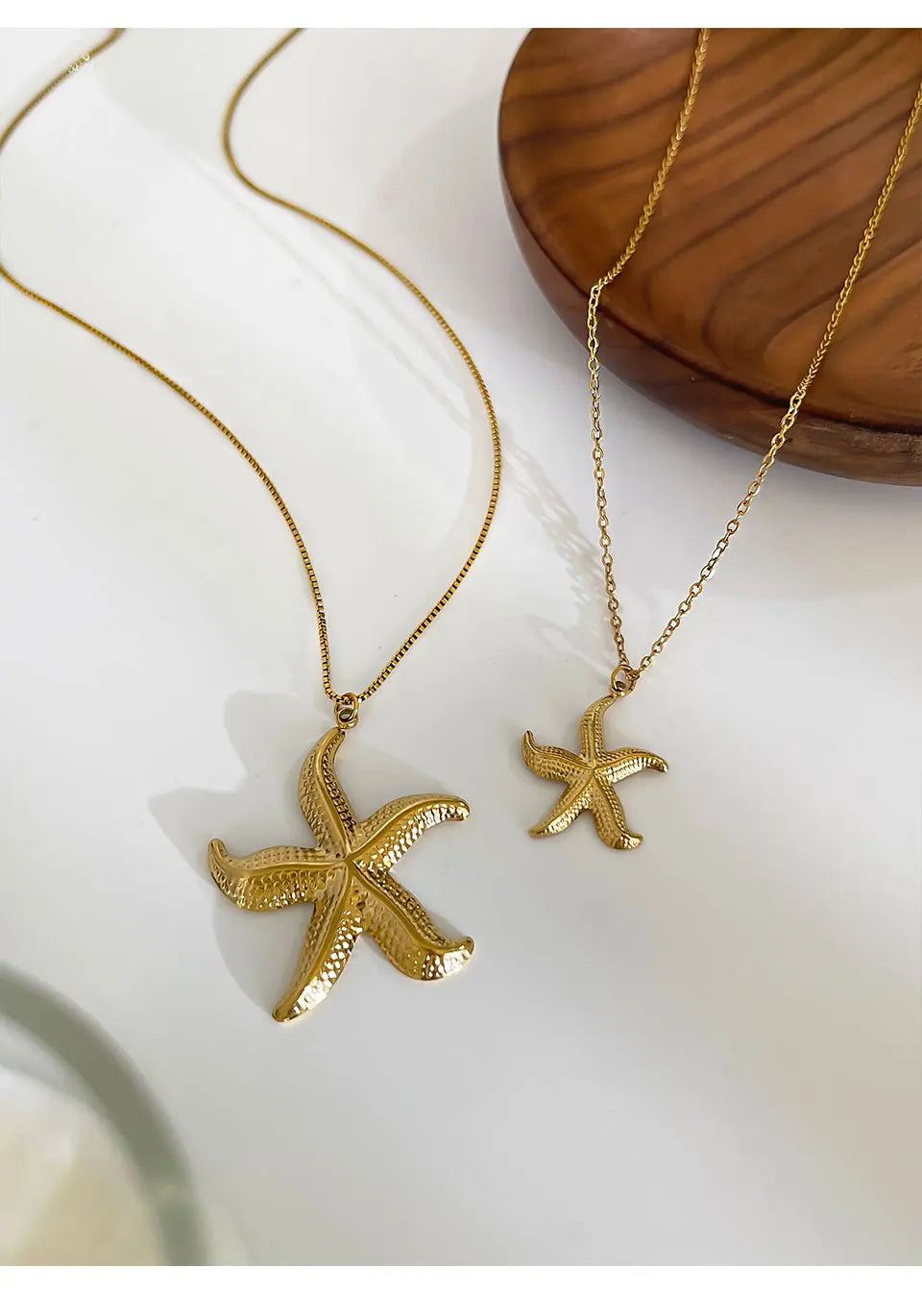 Colar com Pingentes de Estrela-do-mar Dourado
