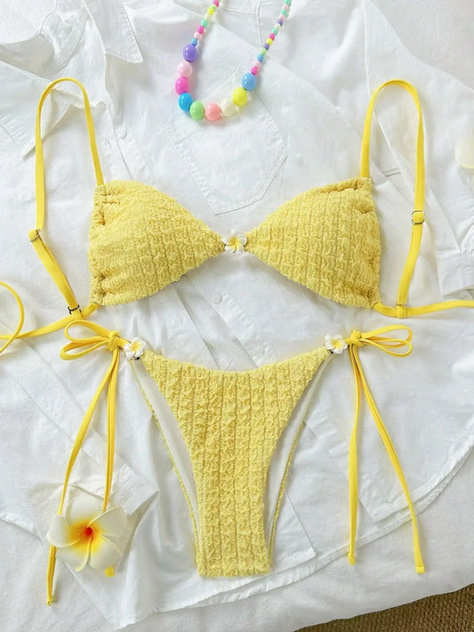Conjunto de Biquíni Amarelo Sexy com Micro Flores 3D
