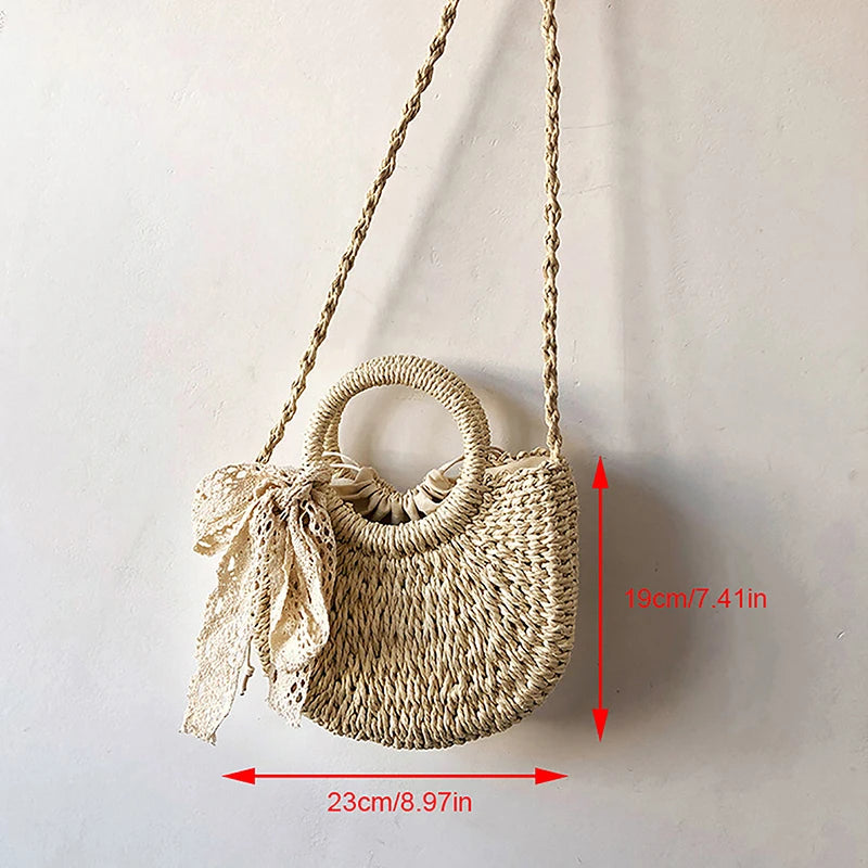 Bolsa de palha tecida de vime semicircular feita à mão