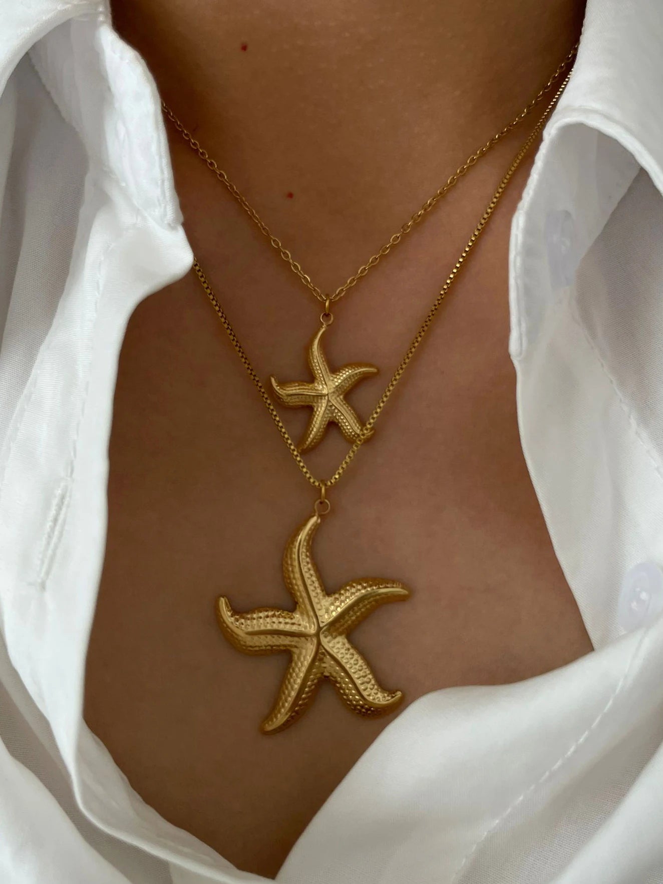 Colar com Pingentes de Estrela-do-mar Dourado