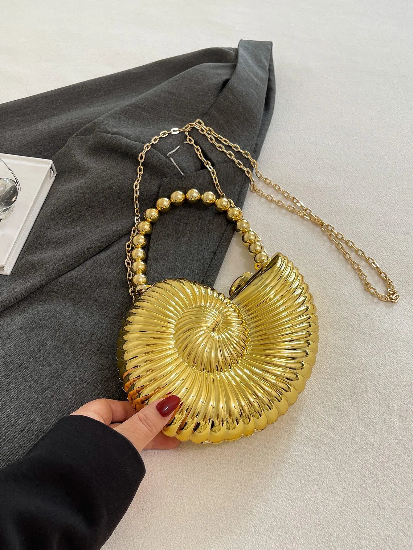 Bolsa com Alça de Ombro Removível, Elegante e Moderna