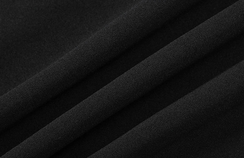 Vestido comprido sem alças, com drapeado e franzido lateral, elegante