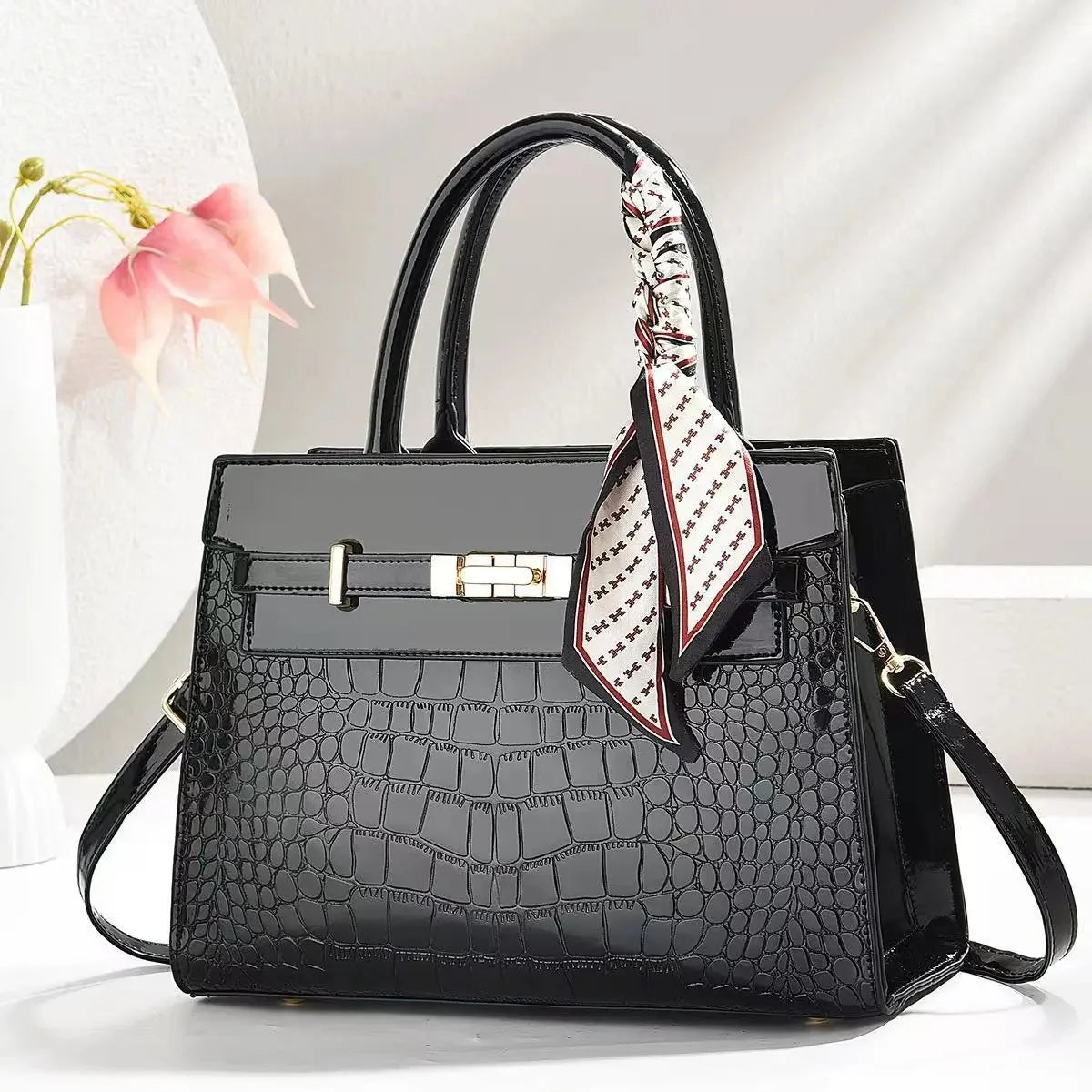 Mala de Mão com Padrão Crocodilo, Estilo Moderno e Elegante