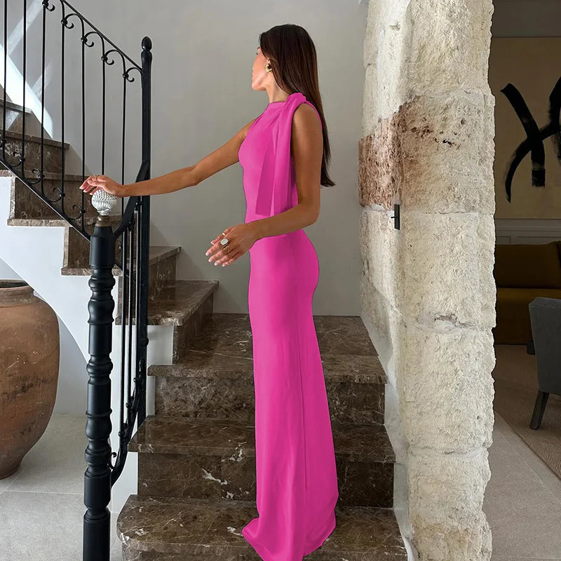 Vestido Longo e Justo, com Decote Redondo, Sem Mangas, Sexy e Elegante