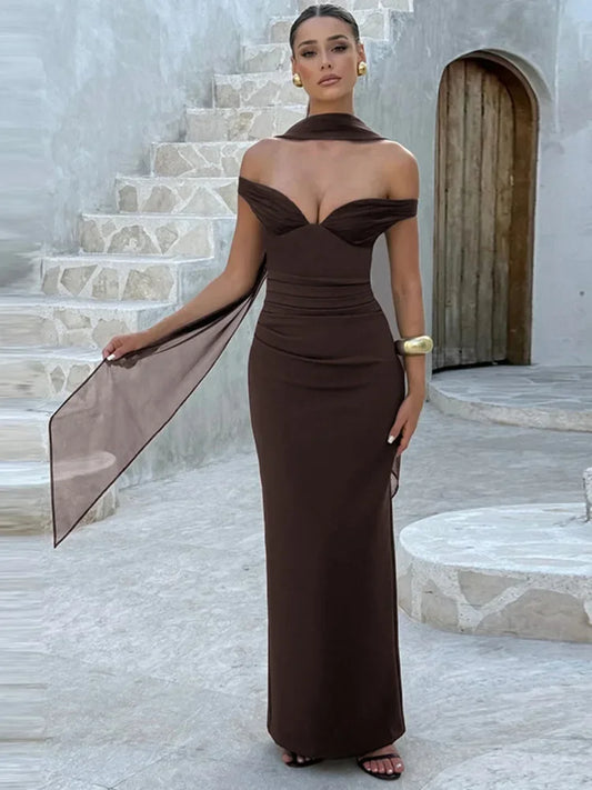 Vestido Justo Longo, Elegante, Ombros Descobertos, Sem Costas, Elegante