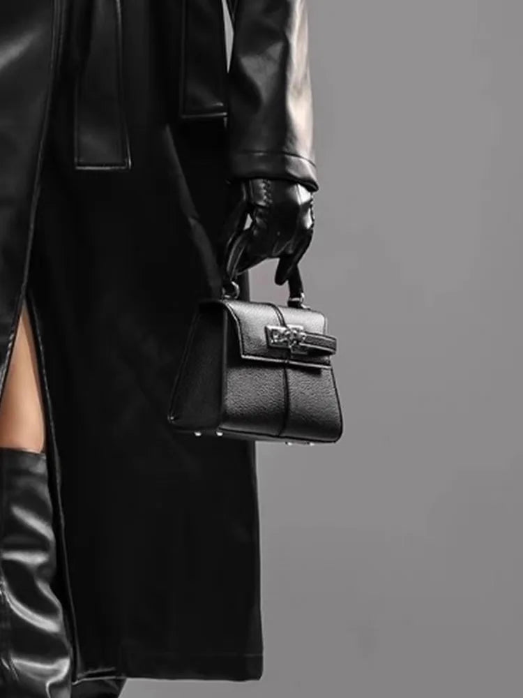 Bolsa de Mão, Formato Geométrico, Estilo Elegante